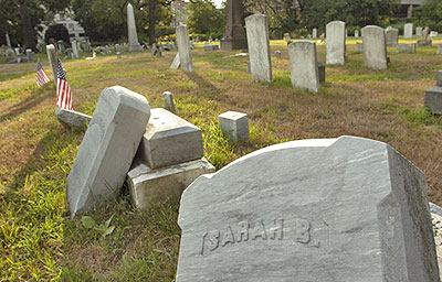 tombstones at Old Northfield Cememtery, Stamford tombstones at Old Northfield Cememtery, Stamford