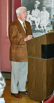 Mort Walker speaking