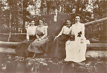 Burleigh Park, undated group photo