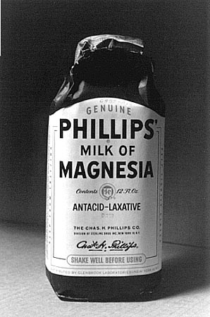 photo of Philips Milk of Magnesia bottle