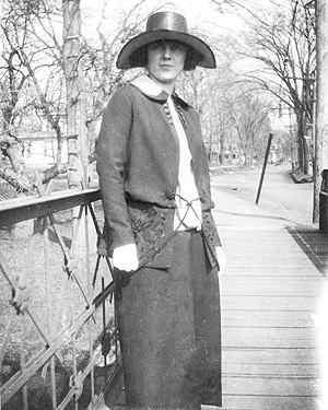 Margaret Weed on Broad Street Bridge