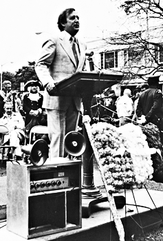 Congressman Stewart McKinney Congressman Stewart McKinney