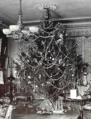 Christmas tree 1900